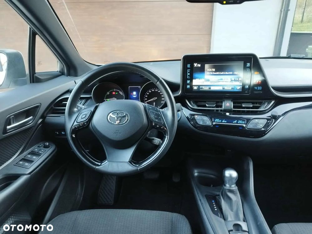 Toyota C-HR 1.8 Hybrid Dynamic - 12