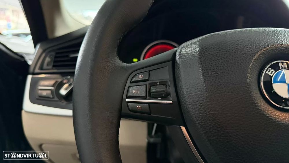 BMW 520 d Line Luxury - 27