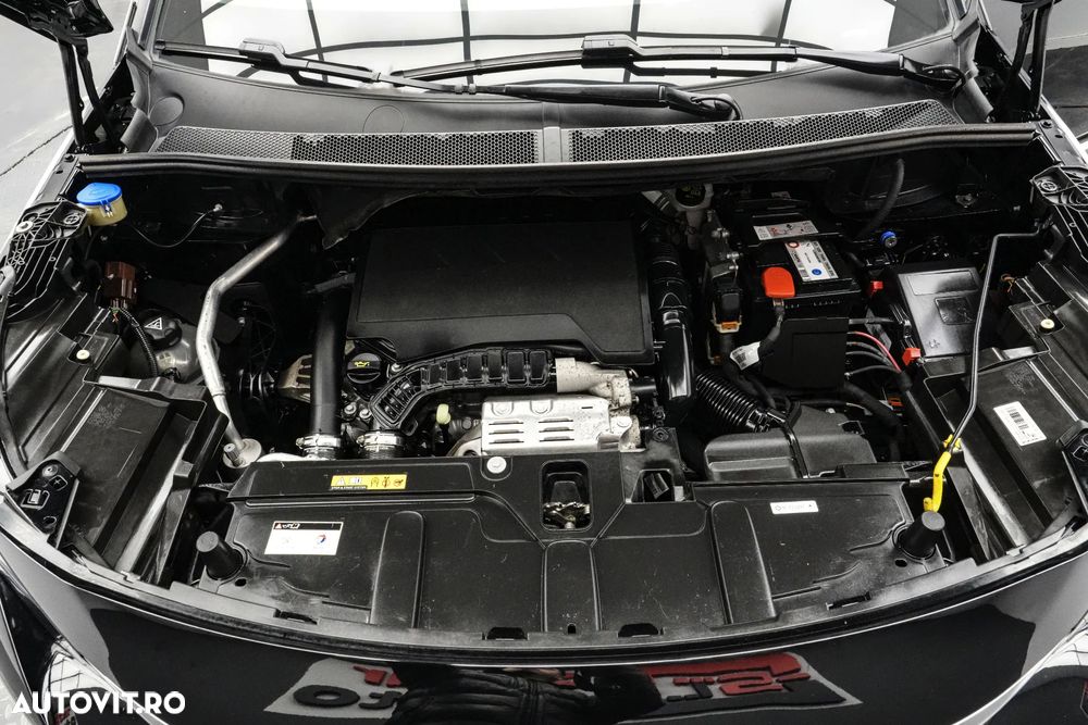 Peugeot 5008 1.2L PureTech EAT8 S&S Allure - 27