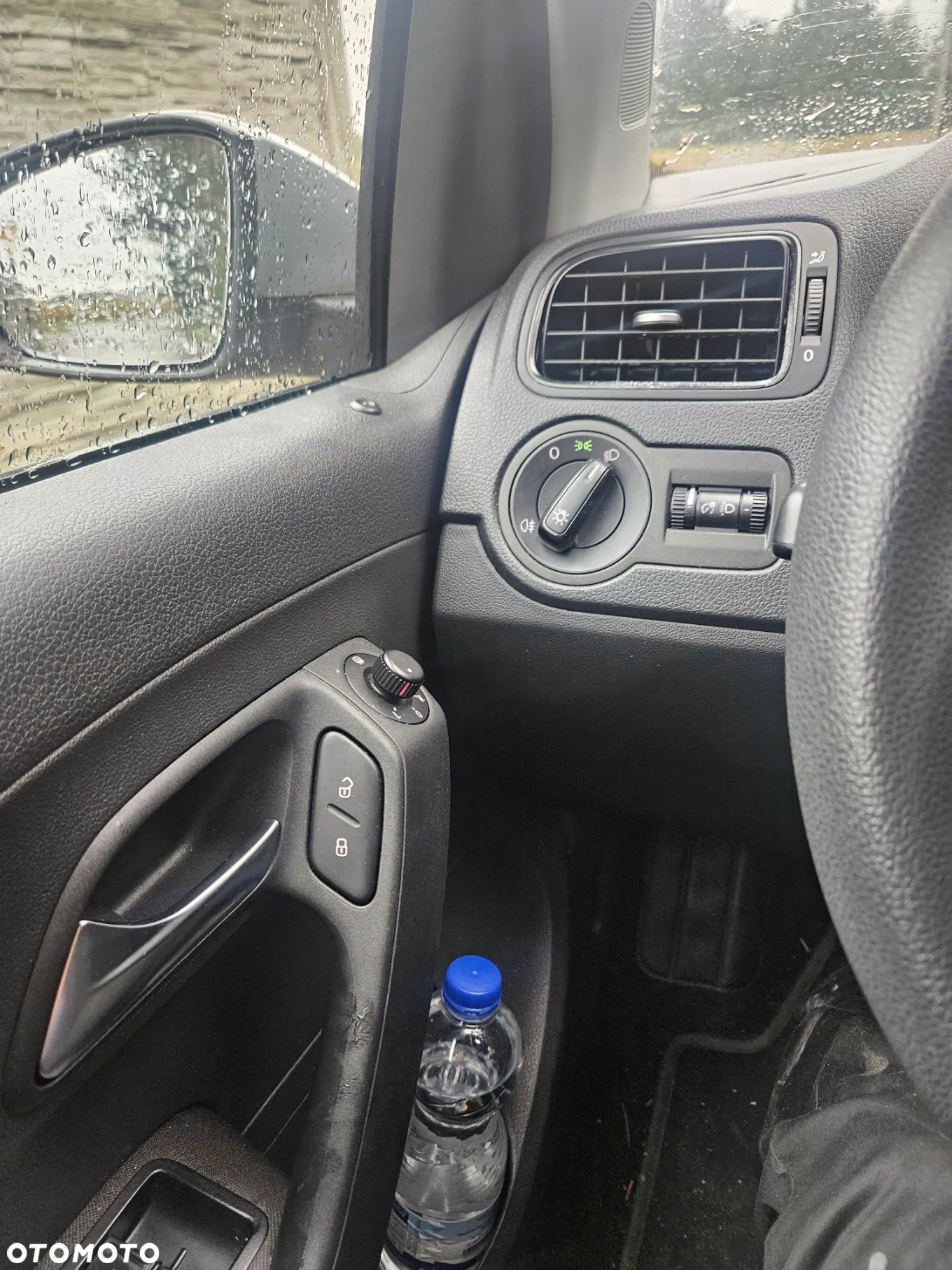 Volkswagen Polo 1.2 Style - 27