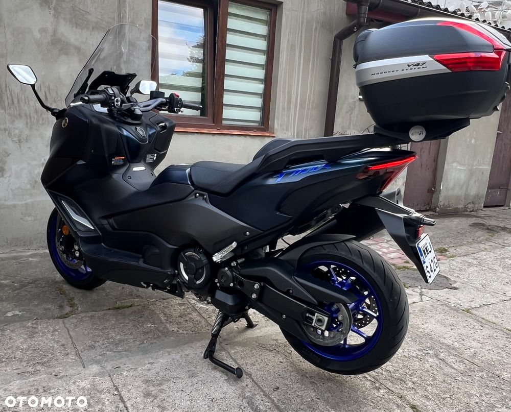 Yamaha Tmax - 7