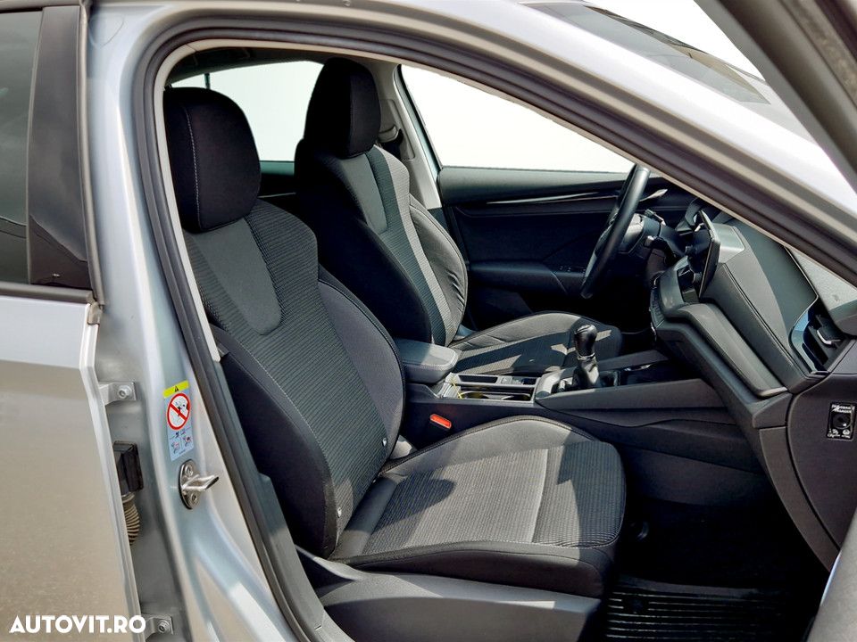 Skoda Octavia 1.5 TSI Ambition - 15