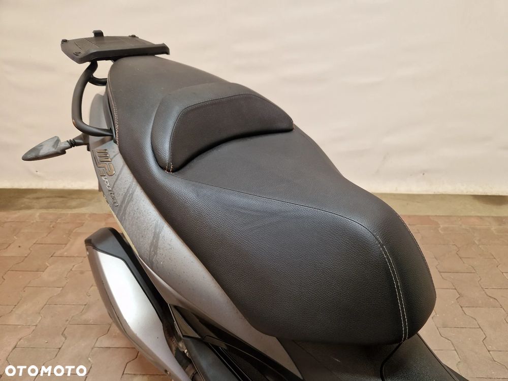 Piaggio MP-3 - 20