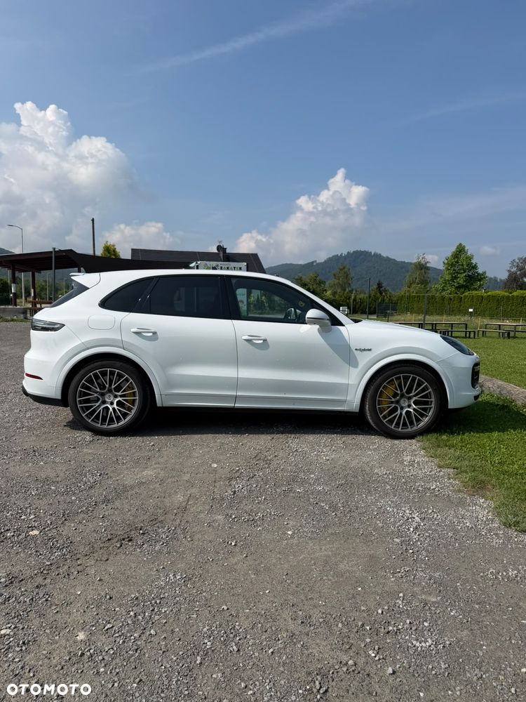 Porsche Cayenne Turbo S E-Hybrid - 7