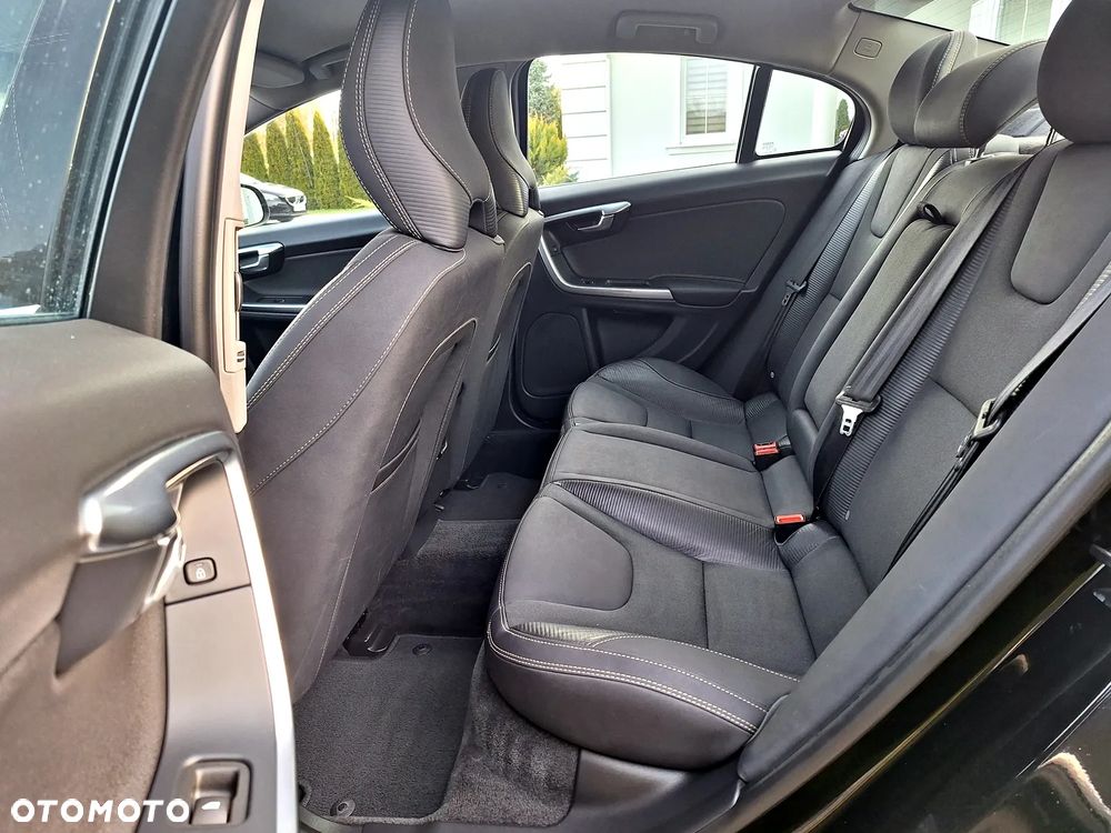 Volvo S60 T3 RDesign - 17