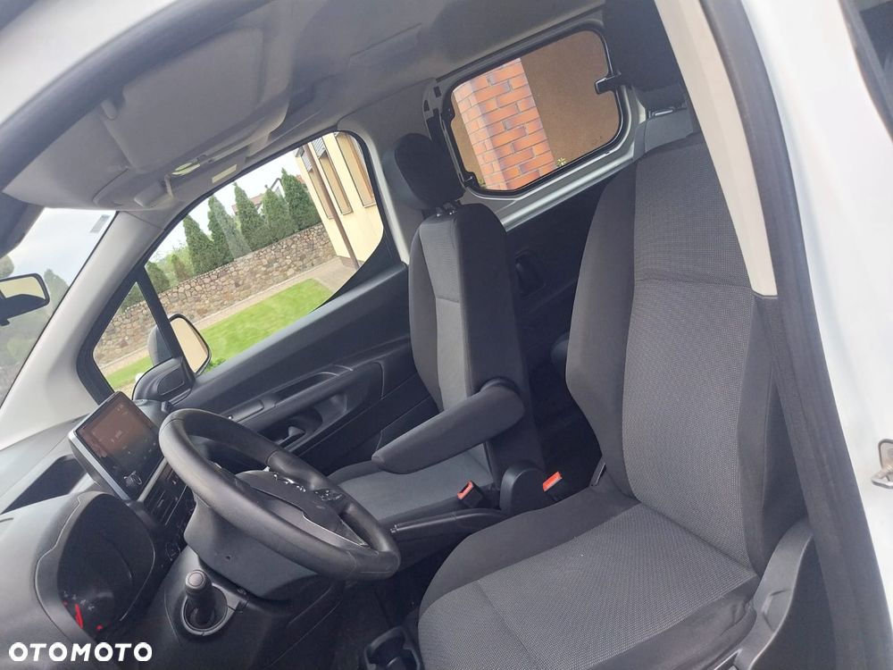 Opel Combo 1.5 D Start/Stop Ultimate - 26