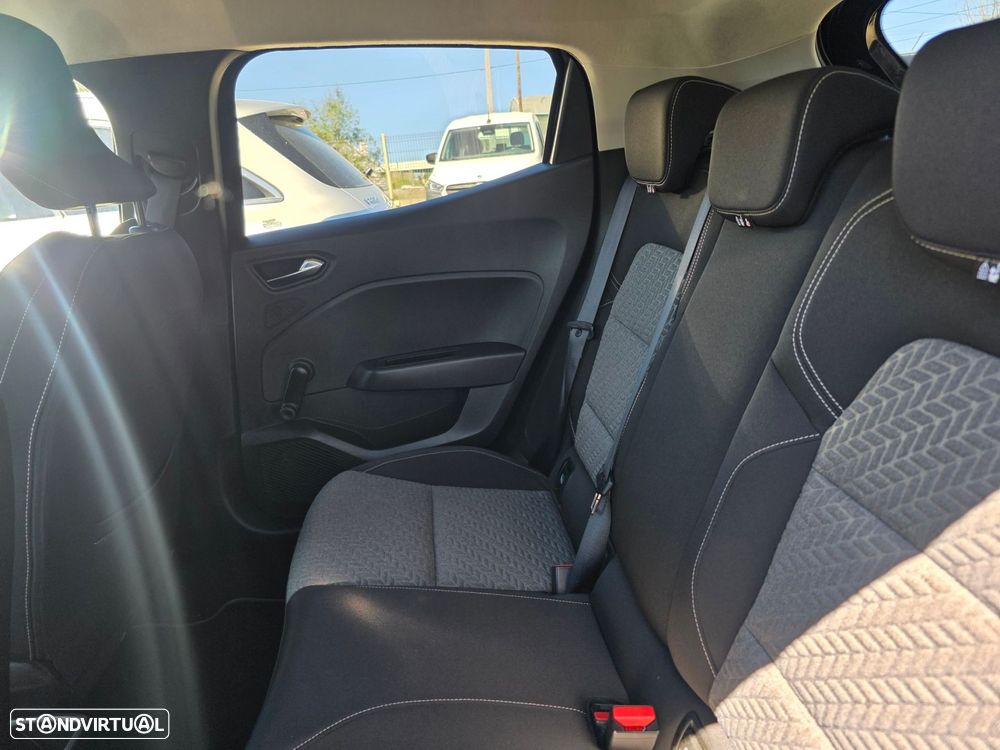 Renault Clio 1.0 TCe Evolution Bi-Fuel - 8