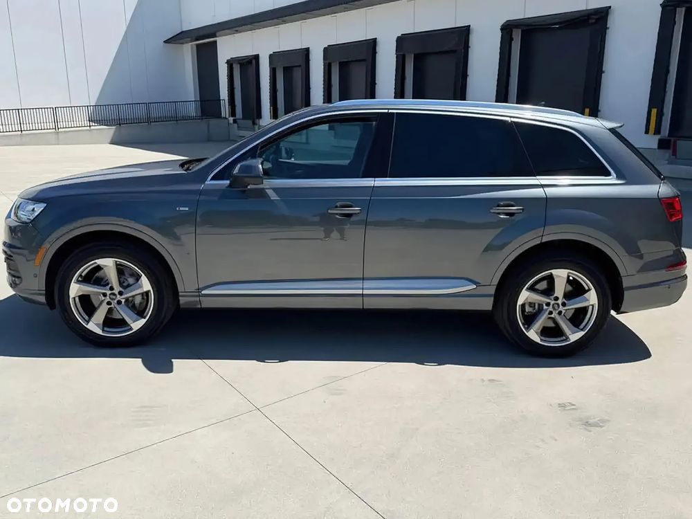 Audi Q7 3.0 TFSI Quattro Tiptronic - 4