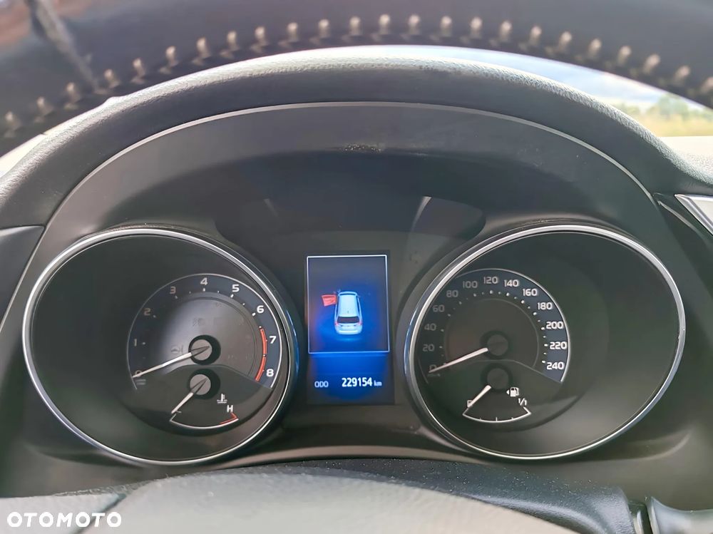 Toyota Auris 1.6 Premium - 9