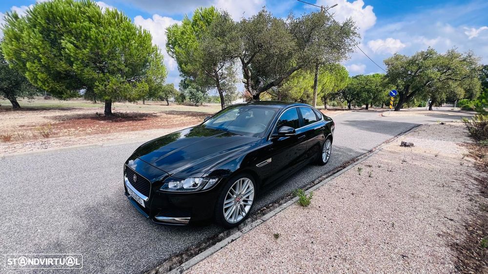 Jaguar XF - 2