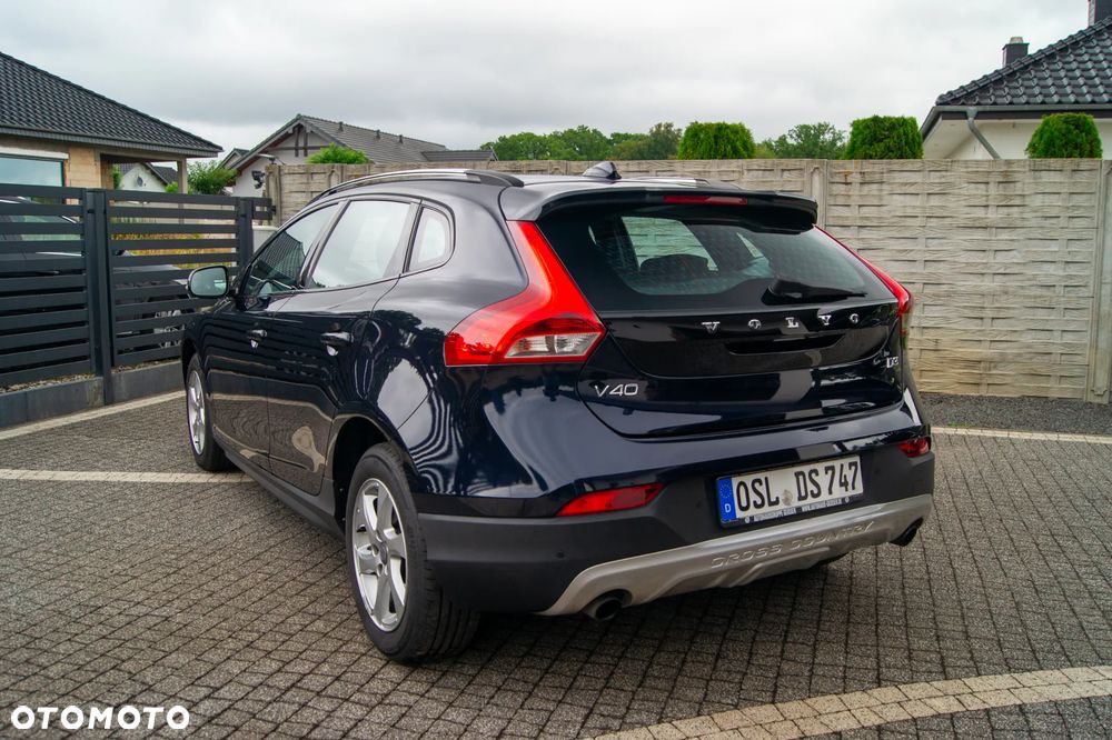 Volvo V40 Cross Country D3 Geartronic Momentum - 12