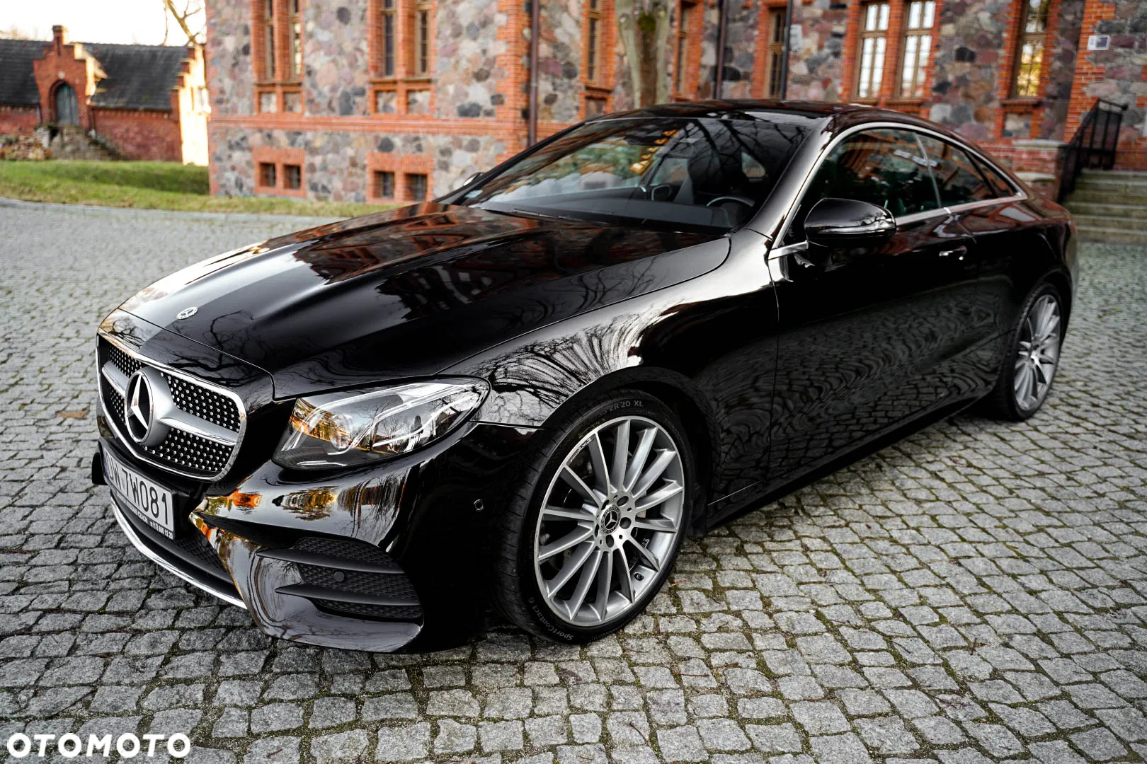 Mercedes-Benz Klasa E 200 Coupe 9G-TRONIC - 4