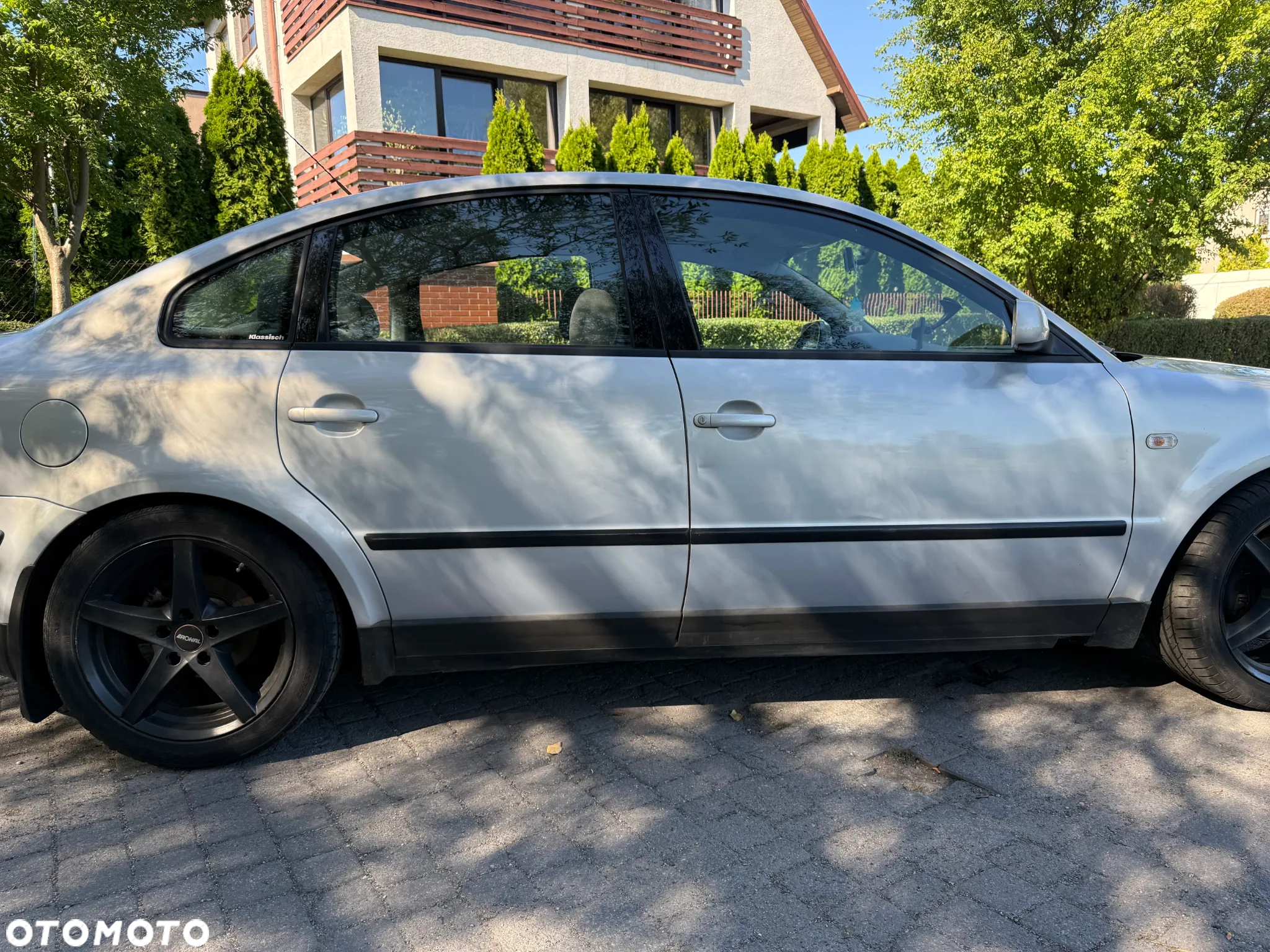Volkswagen Passat 1.8T - 11