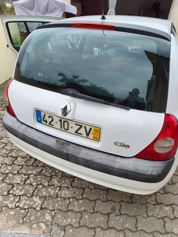 Renault Clio 1.5 dCi Pack - 2