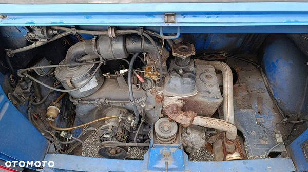 SILNIK FIAT 126P MALUCH DUŻY FIAT FILM (JEST TAKŻE SKRZYNIA BIEGÓW PÓŁOSIE)