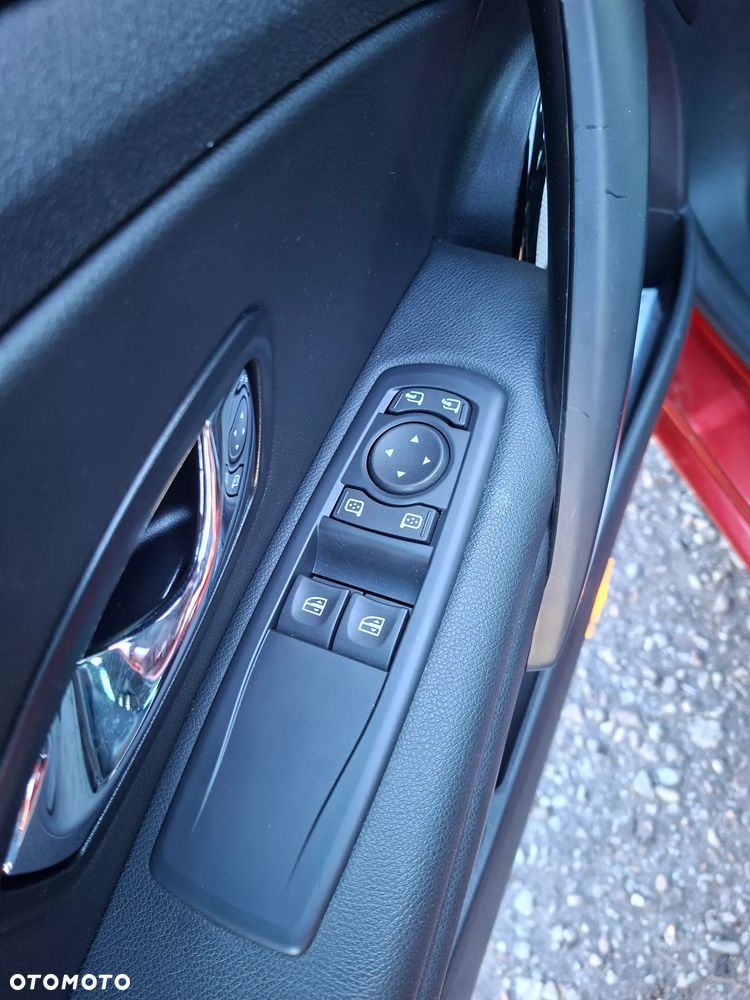 Renault Megane ENERGY TCe 130 Start & Stop Bose Edition - 11
