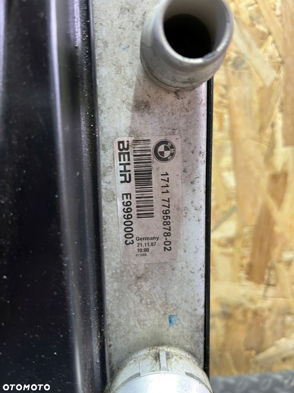 BMW E60 E61 525xd KOMPLET CHŁODNIC WENTYLATOR M57 AUTOMAT OE 7795878 - 7