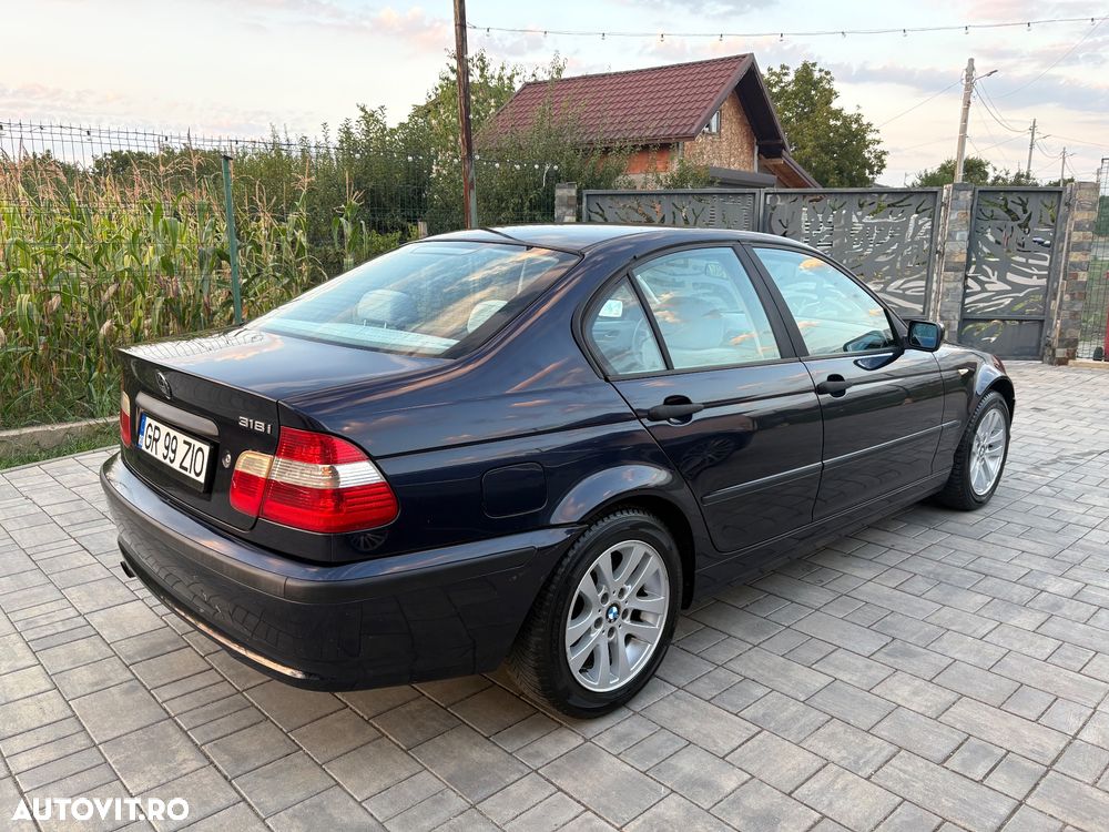 BMW Seria 3 318i - 3