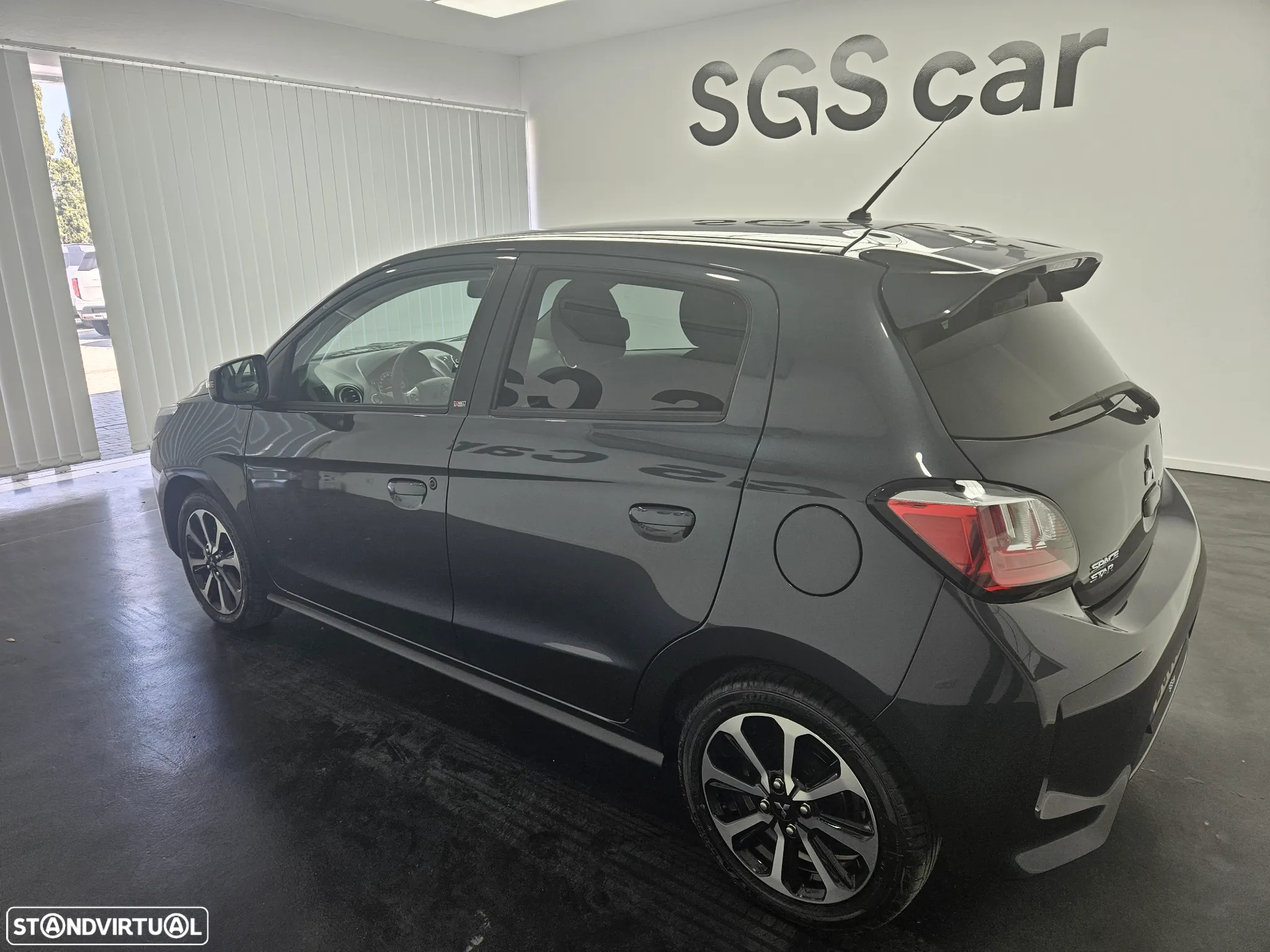Mitsubishi Space Star 1.2 Intense Connect Edition - 3