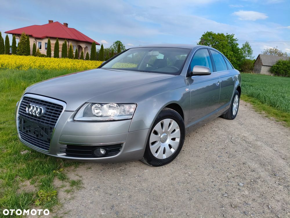 Audi A6 Limousine 2.4 - 5