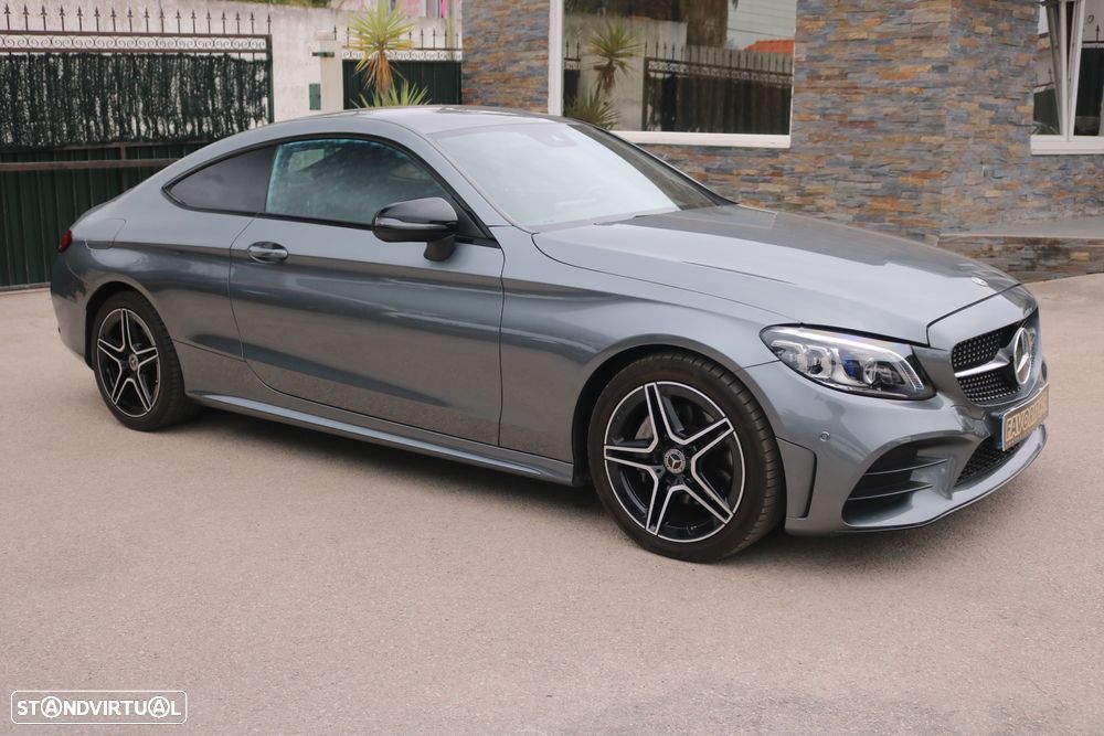 Mercedes-Benz C 220 d AMG Line - 3