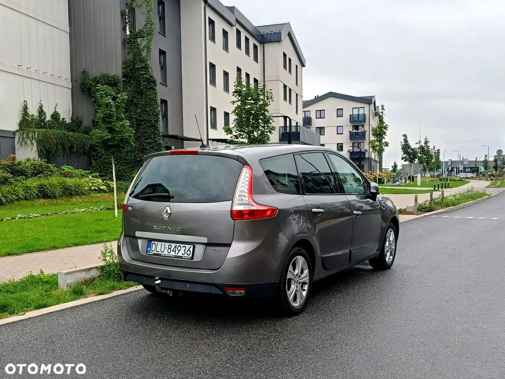 Renault Scenic 2010 photo 3