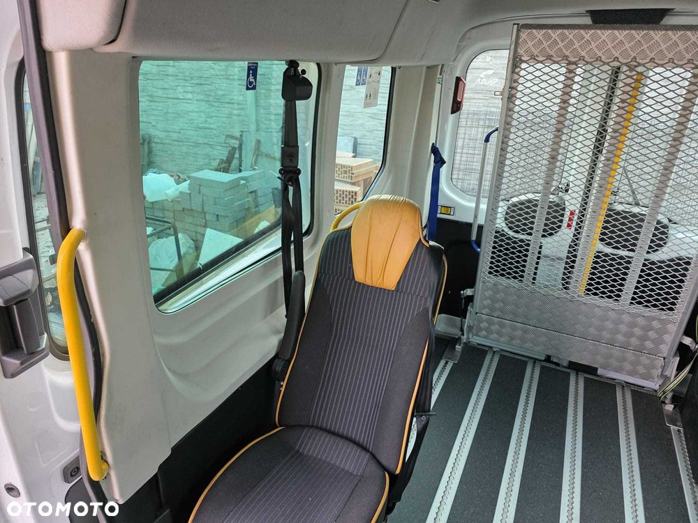 Ford Transit - 7