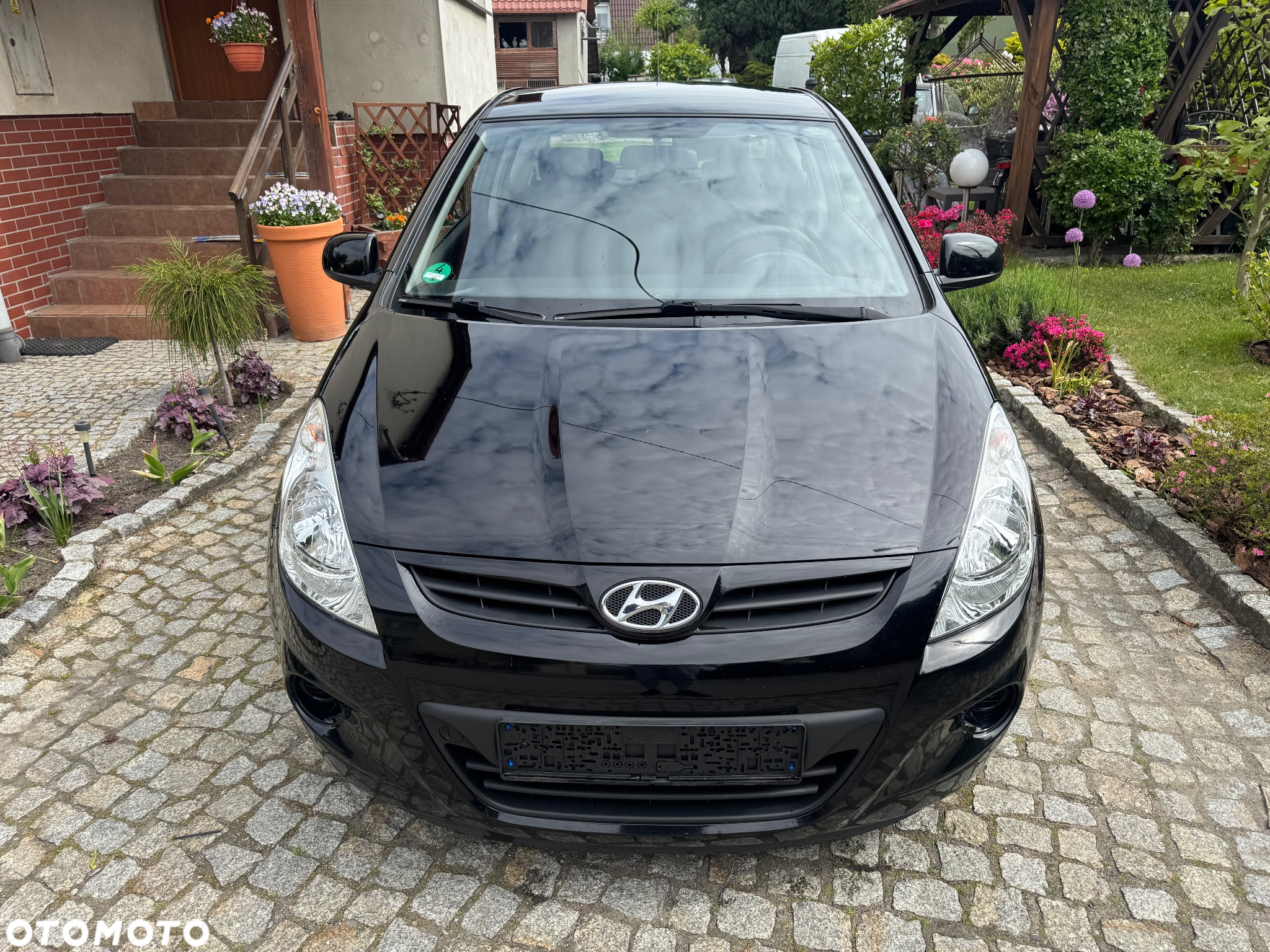 Hyundai i20 1.2 FIFA WM Edition - 13