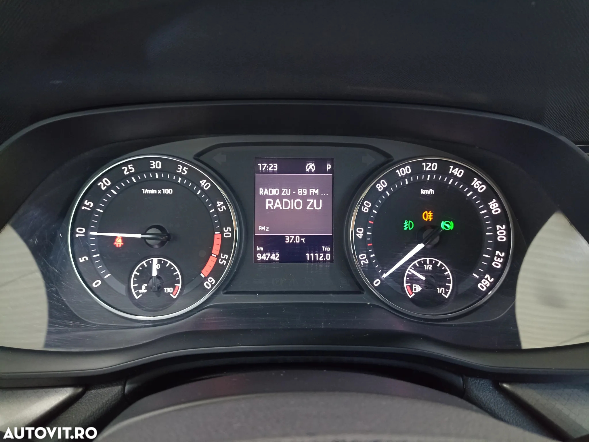 Skoda Octavia Combi 2.0 TDI DSG Ambition - 14