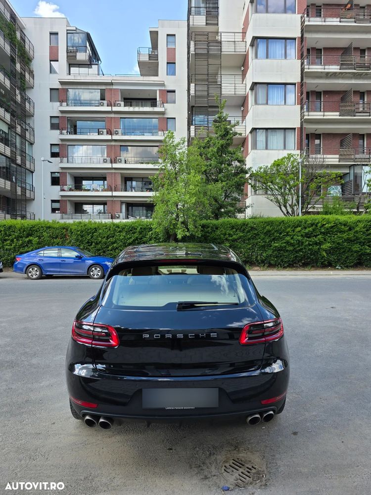 Porsche Macan - 3