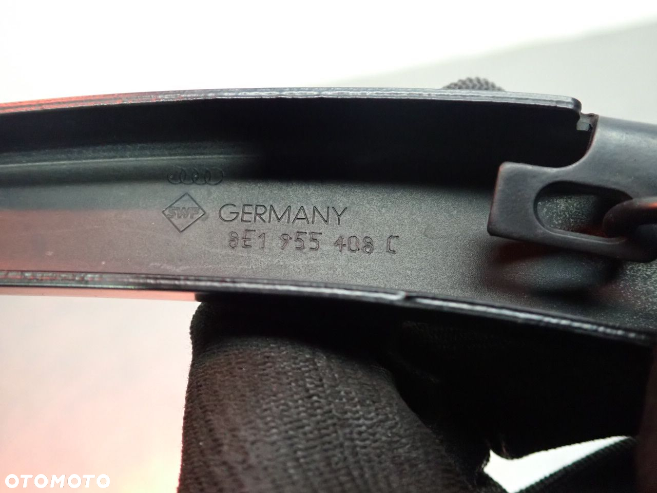 RAMIĘ WYCIERACZKI PRZÓD PRAWE AUDI A4 B6 8E1955408C - 4