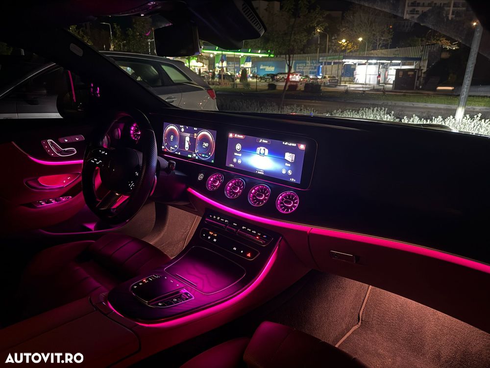 Mercedes-Benz E - 12