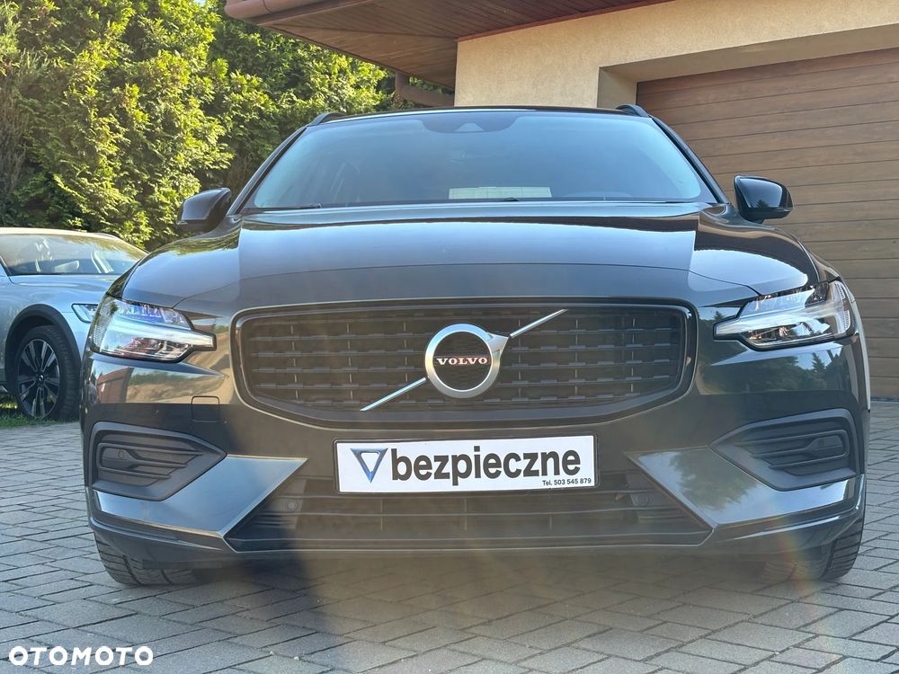Volvo V60 B3 B DKG Momentum Pro - 5