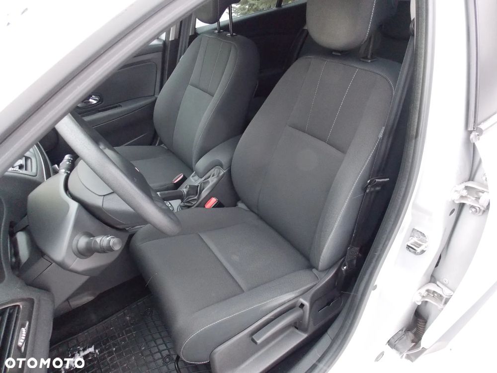 Renault Megane ENERGY TCe 115 Start & Stop Bose Edition - 16