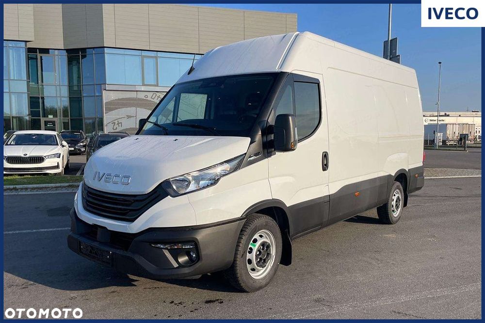 Iveco Daily 35S16 12m3 Hi-Matic 2.3 156KM - 3