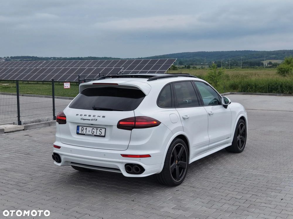 Porsche Cayenne 2015 photo 3