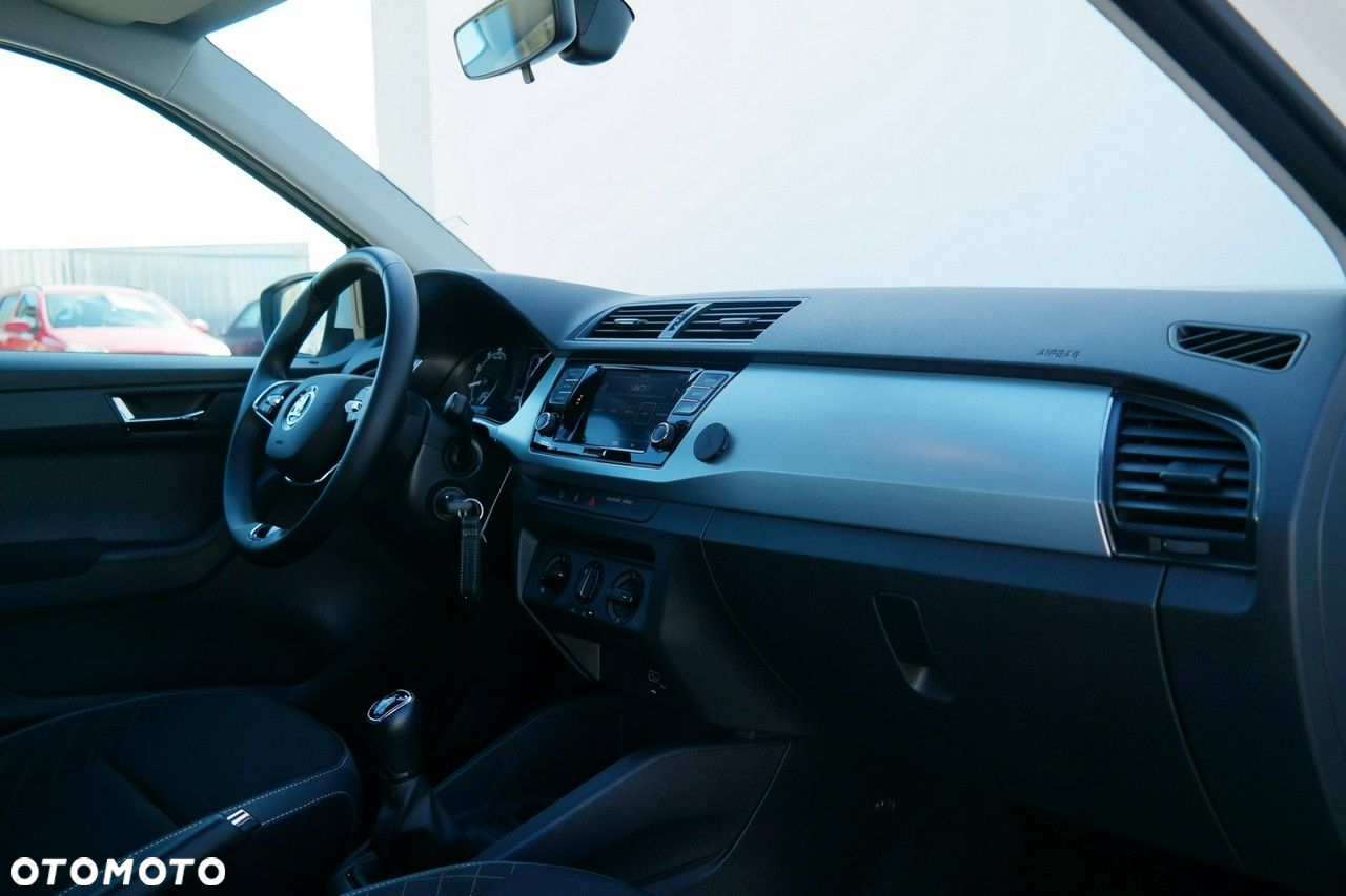 Skoda Fabia - 9
