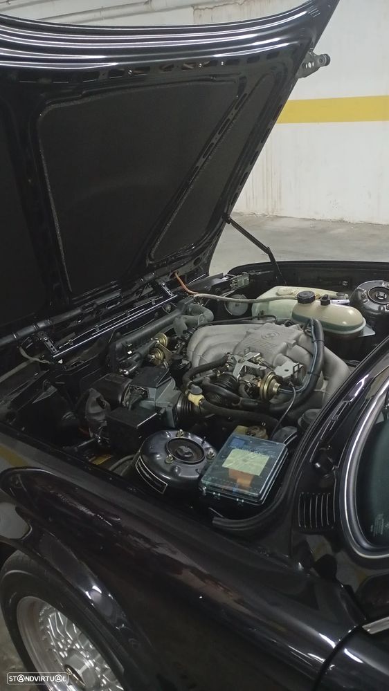BMW 323 - 6