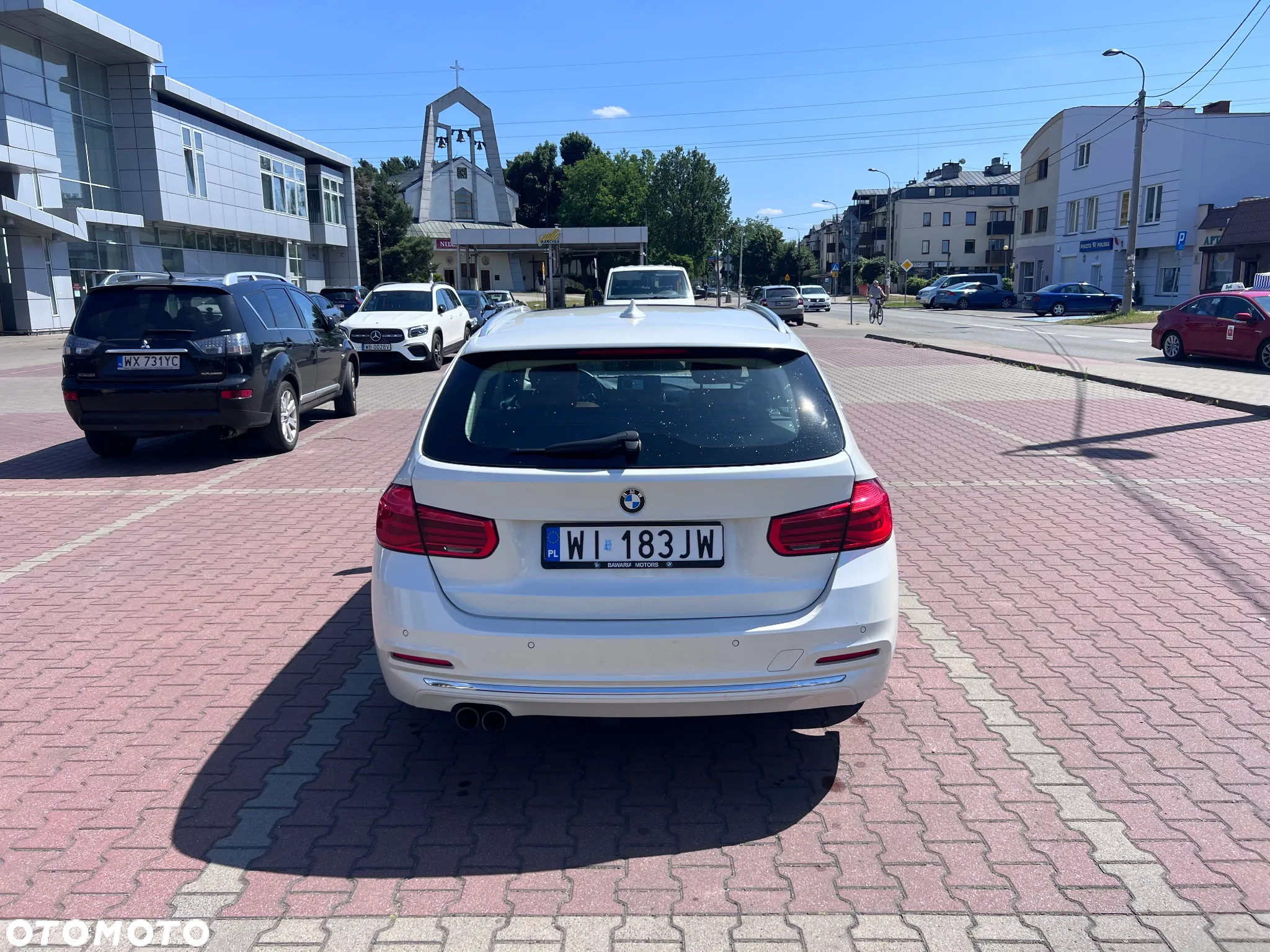 BMW Seria 3 330i xDrive Luxury Line - 3