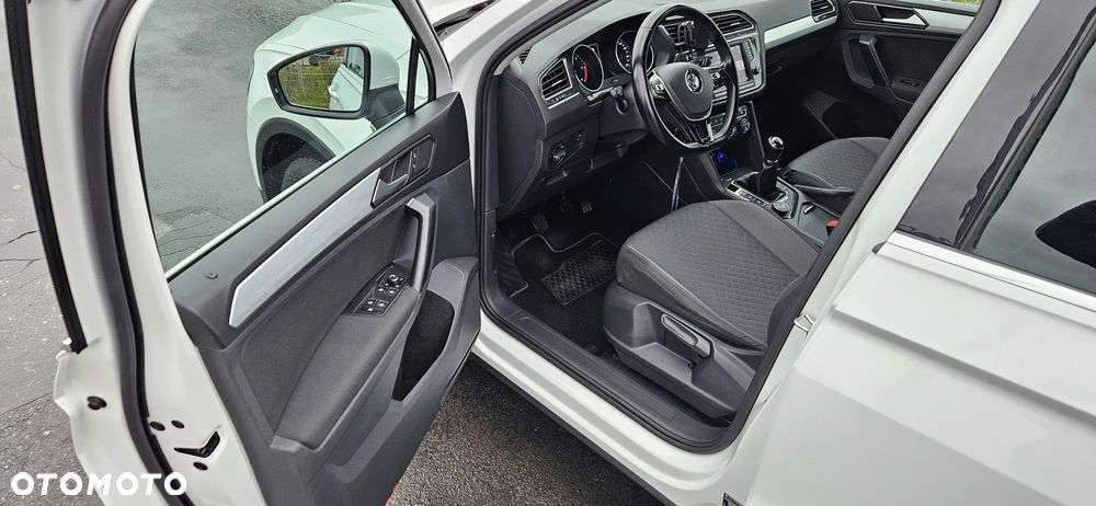 Volkswagen Tiguan 2.0 TDI SCR 4MOTION BlueMotion Technology Comfortline - 7