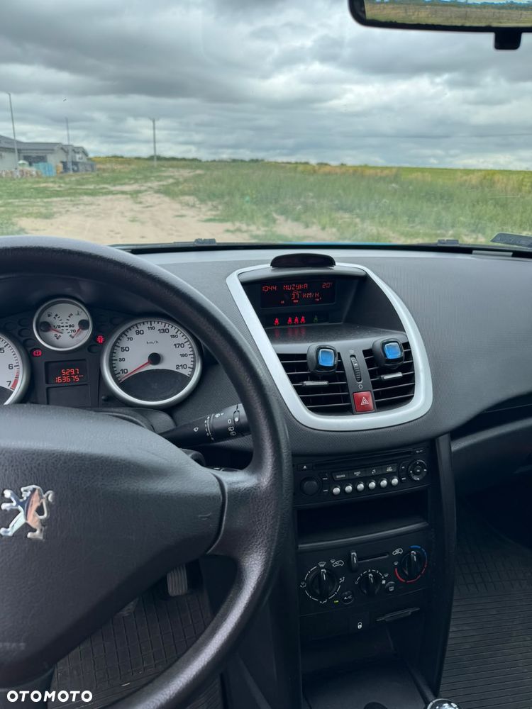 Peugeot 207 1.4 Presence - 26