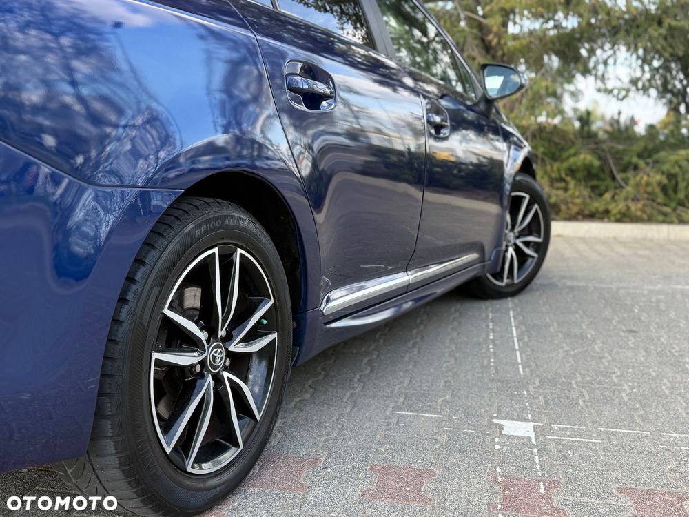 Toyota Avensis 2.0 D-4D Prestige - 10