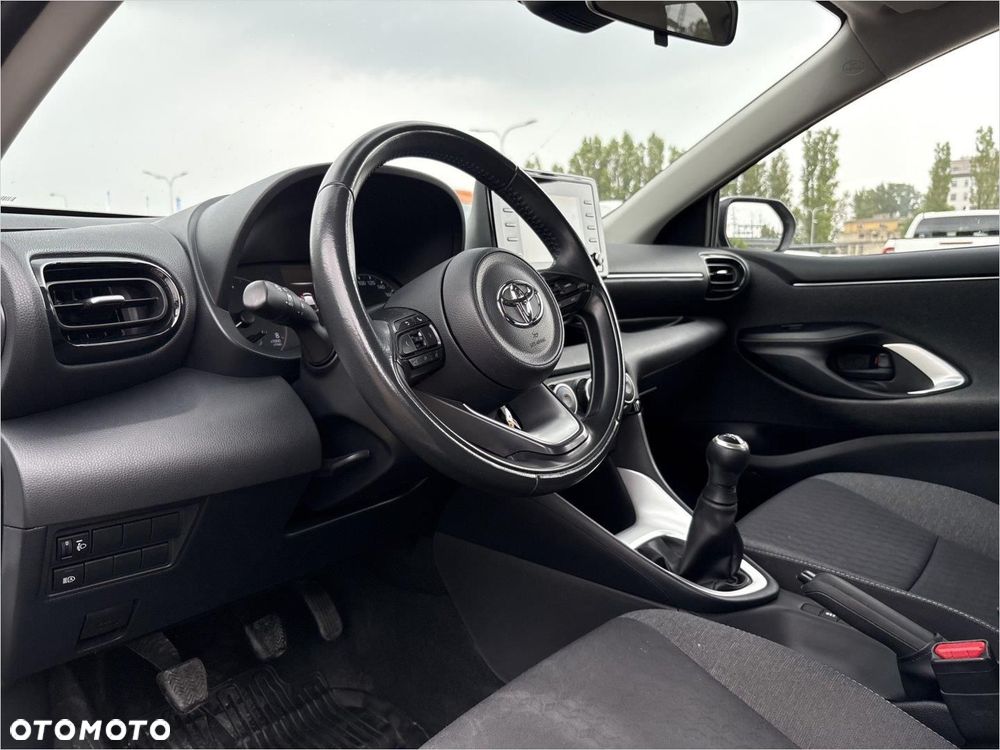 Toyota Yaris 1.0 Comfort - 9