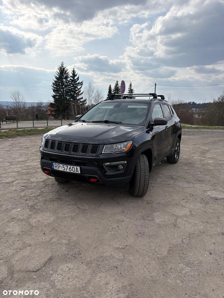 Jeep Compass - 4