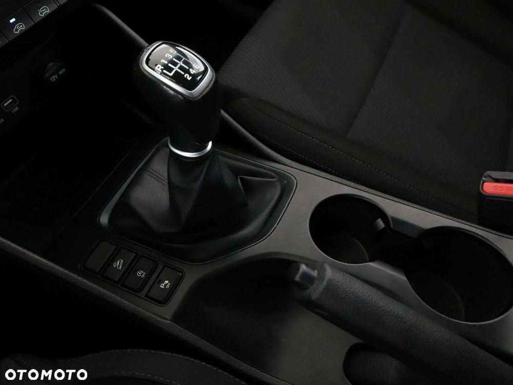 Hyundai Tucson 1.6 GDi 2WD Select - 30