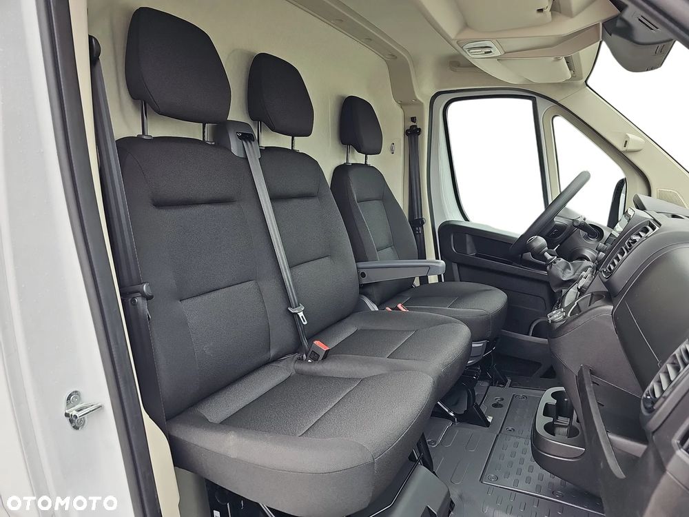 Fiat DUCATO Furgon L2H2 - 12