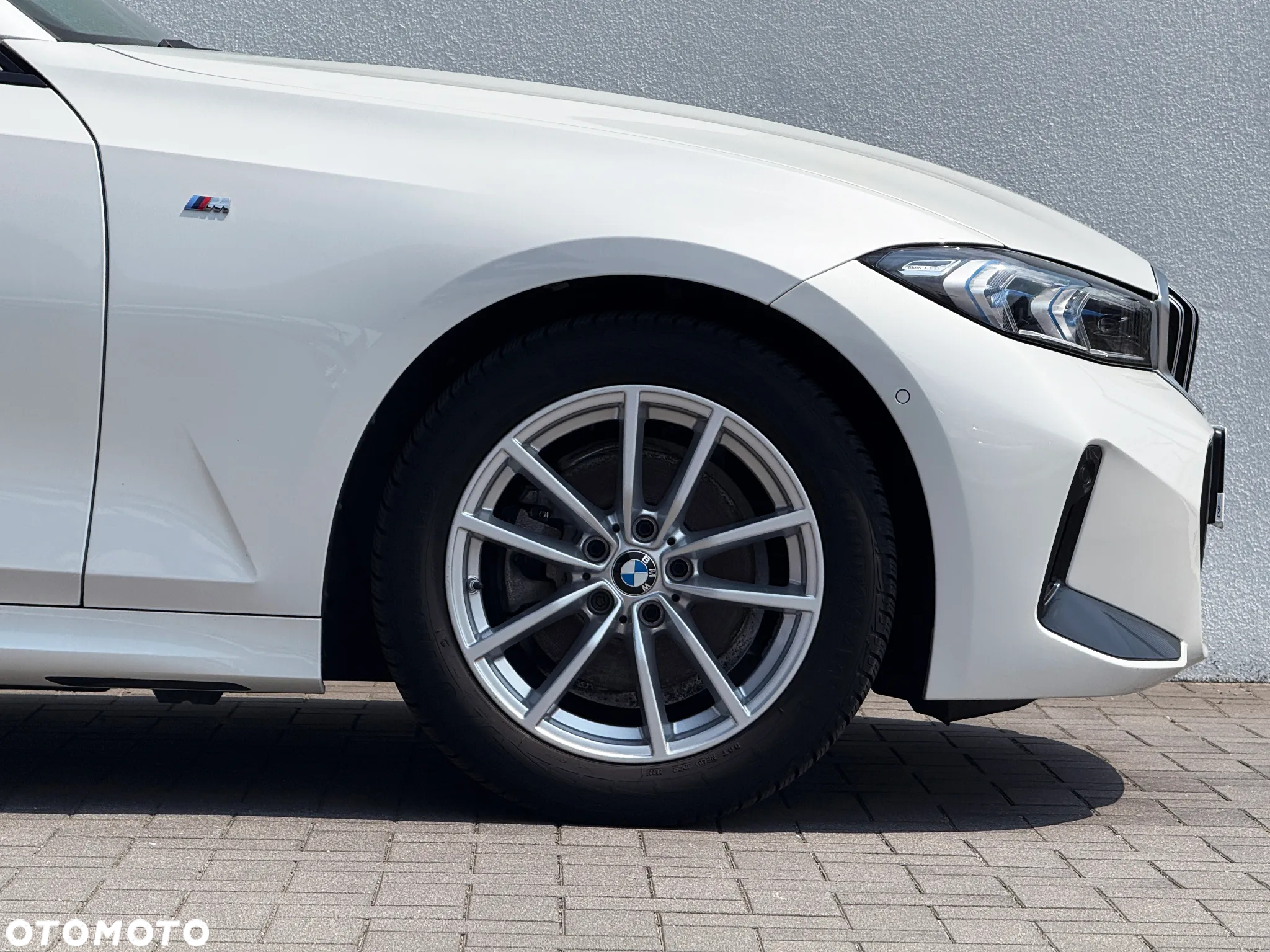 BMW Seria 3 320d xDrive M Sport sport - 9