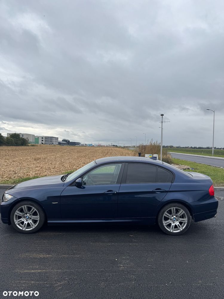 BMW Seria 3 320d Efficient Dynamics - 11