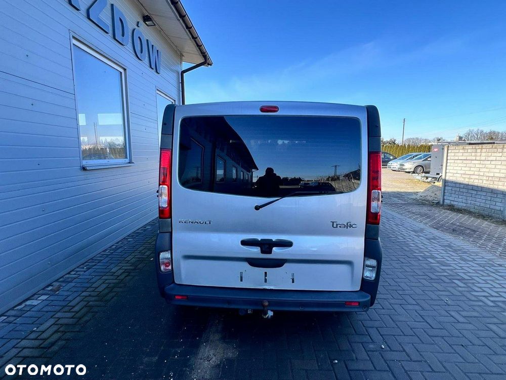Renault Trafic - 11
