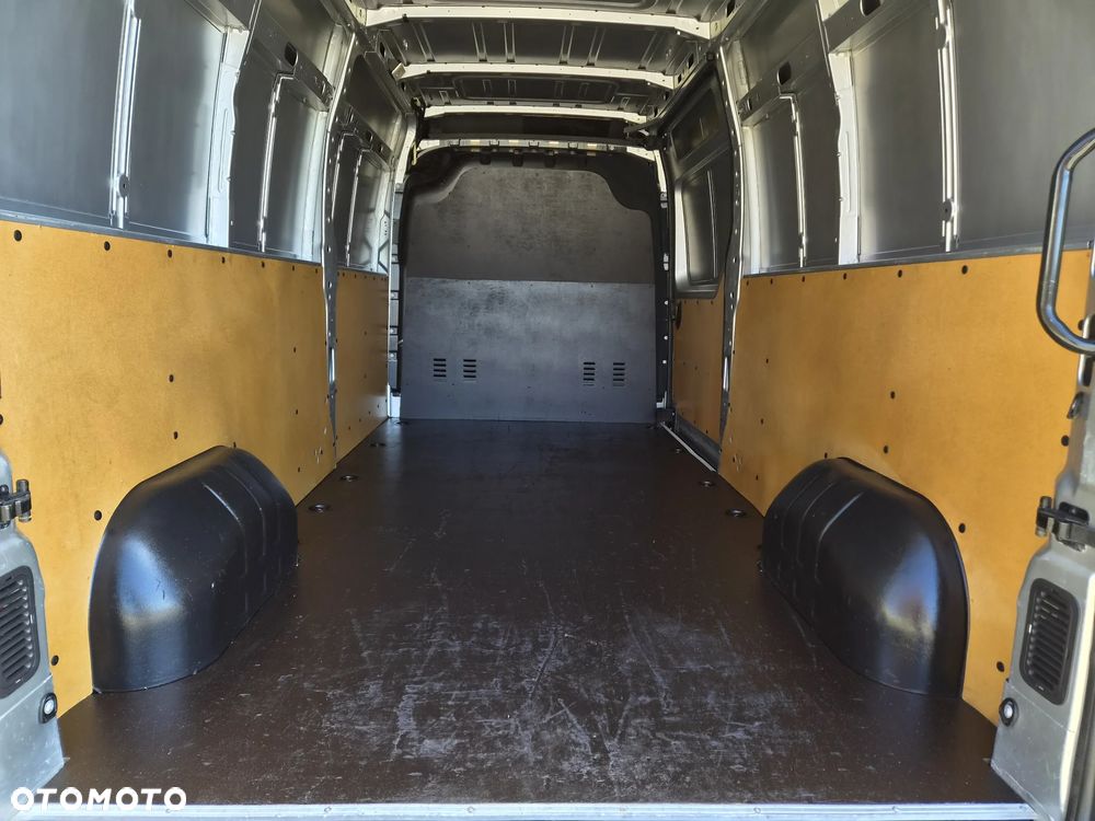 Renault Master - 16